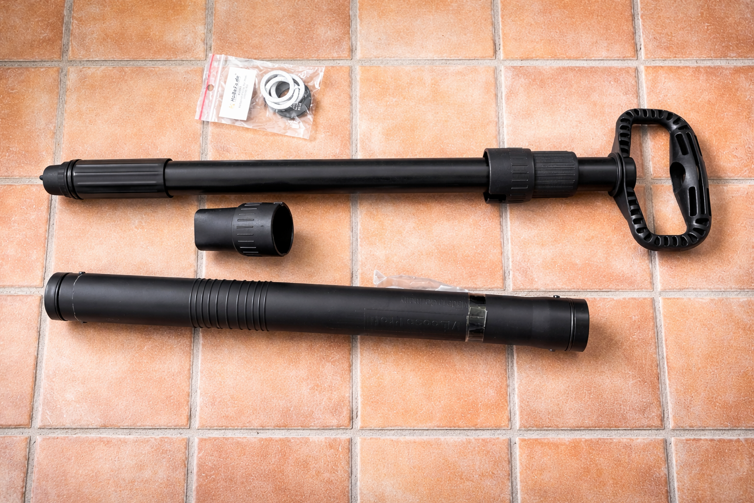 Mörtelspresse aus Kunststoff